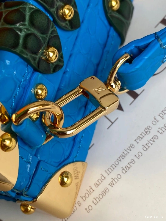 Frstbag ru MALLE VUITTON PETITE LOUIS 0717